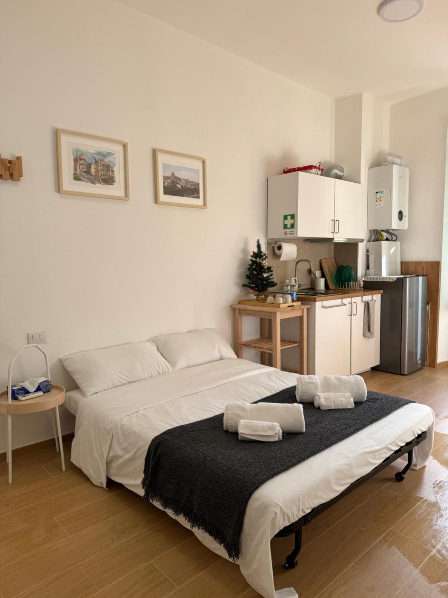 Flat 7 Rome Guesthouse Ngoại thất bức ảnh